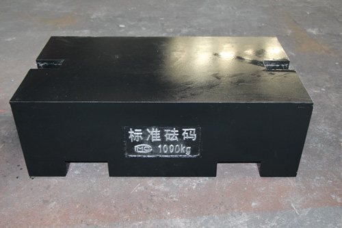 ��ײ�����a